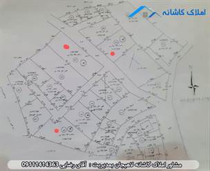 فروش سه قطعه زمین 517، 870 و 1500 متری در خیابان سوستان لاهیجان، هر سه زمین دارای کاربری مسکونی، سند تک برگ، معاوضه و ... می باشد.