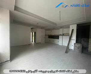 فروش آپارتمان 110 متری در خیابان گلستان لاهیجان، طبقه اول، نوساز، دارای 2 اتاق خواب، پارکینگ، آسانسور، تراس بزرگ و ... می باشد.