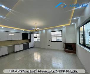 فروش آپارتمان 85 متری در خیابان کارگر لاهیجان، طبقه اول، تک واحد، بازسازی شده، دارای 2 اتاق خواب، فاقد پارکینگ و آسانسور می باشد.