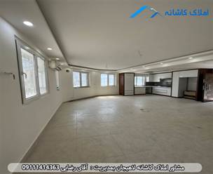 فروش خانه ویلایی 125 متری با بنا 98 متری در خیابان گلستان لاهیجان، عرصه و اعیان، بازسازی شده، دارای پارکینگ، 2 اتاق خواب و ... می باشد.