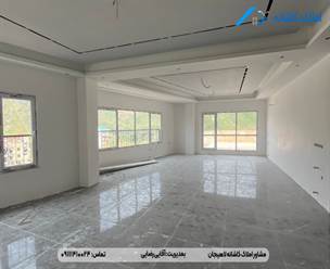 فروش پنت هاوس 210 متری در خیابان سعدی لاهیجان، طبقه آخر، فول امکانات، دارای 3 اتاق خواب، پارکینگ، آسانسور، انباری و ... می باشد.