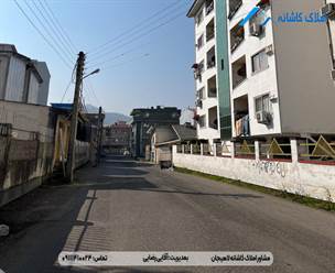 فروش زمین 200 متری دو بر در میدان هدایت لاهیجان، دارای کاربری مسکونی،  10 و 20 متر بر زمین، بر آسفالت، مناسب برای ساخت و ساز و ... می باشد.