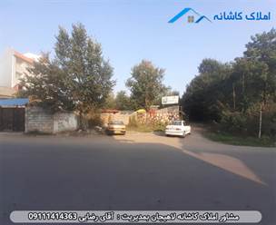 فروش زمین با متراژ 132 متر در رشت انتهای شهرک شهید بهشتی، دارای کاربری مسکونی و... می باشد.