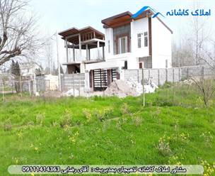 فروش زمین با متراژ 3700 متری در کیاشهر، دارای سند تک برگ، کاربری مسکونی، کاربری باغی، 40 متر بر زمین و... می باشد.